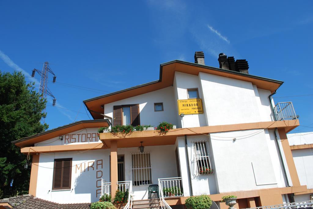Hotel Mirador Aulla Bagian luar foto